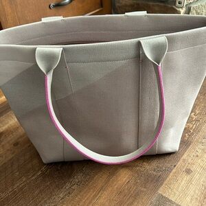 Rothy’s tote